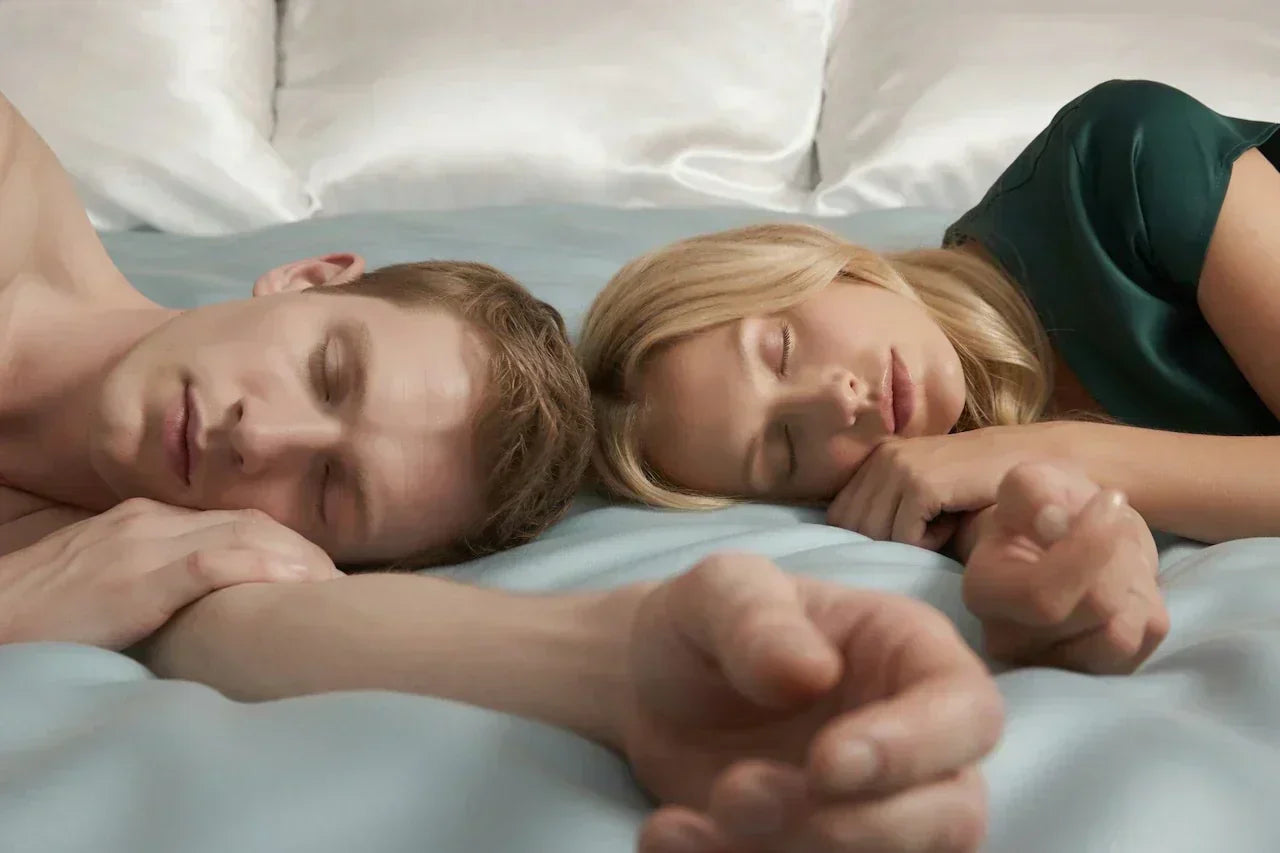 Better Sleep for Couples: Science-Backed Relationship Sleep Tips, Sleep Divorce Pros & Cons