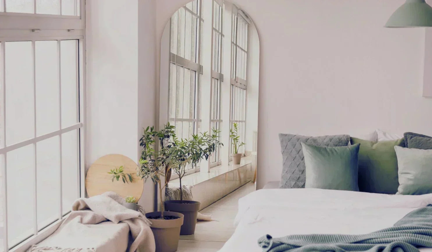 Where to Put a Mirror in Your Bedroom: Feng Shui Rules, Vastu Tips & Best Placement Ideas 2026